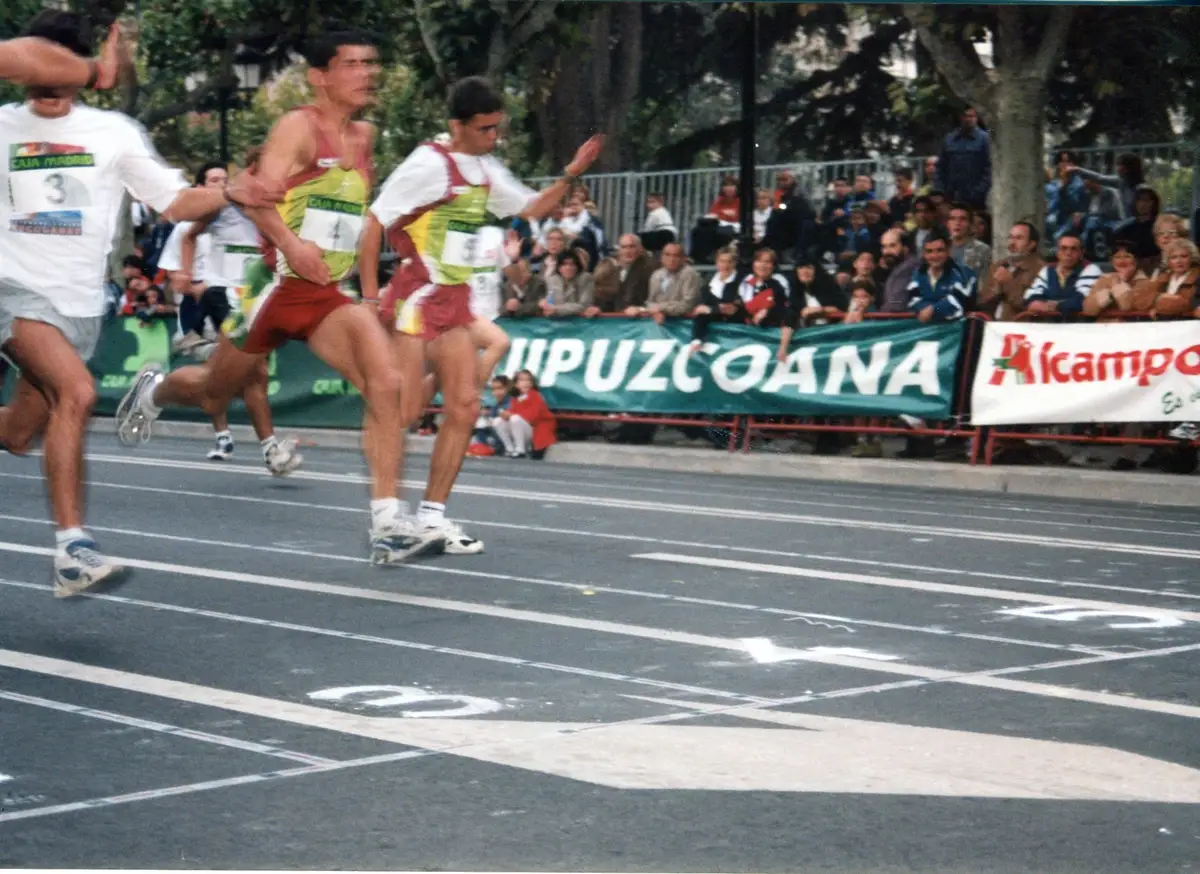 3ª-1998 Llegada serie semifinal